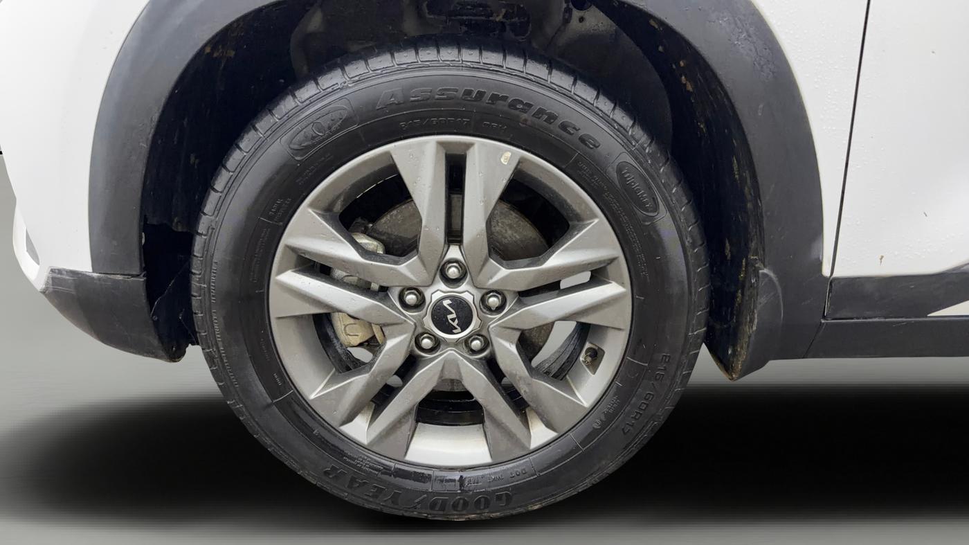 2022 KIA SELTOS HTX PETROL 1.5, Petrol, Manual, 38,834 km, Left Front Wheel