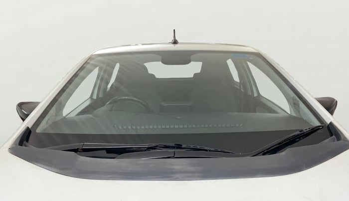 2020 Tata ALTROZ XZ PETROL, Petrol, Manual, 33,860 km, Front Windshield