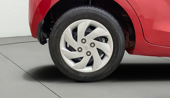 2020 Hyundai NEW SANTRO ASTA AMT, Petrol, Automatic, 30,402 km, Right Rear Wheel