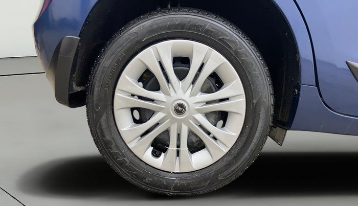 2018 Maruti Baleno DELTA PETROL 1.2, Petrol, Manual, 39,561 km, Right Rear Wheel