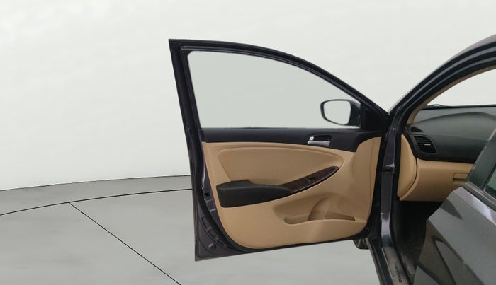 2015 Hyundai Verna FLUIDIC 4S 1.6 VTVT SX, Petrol, Manual, 51,595 km, LHS Front Door