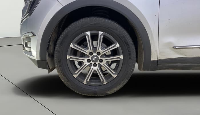 2022 Mahindra XUV700 AX 7 D MT 7 STR, Diesel, Manual, 1,42,388 km, Left Front Wheel