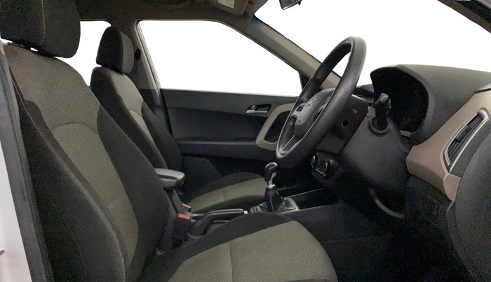2015 Hyundai Creta SX PLUS 1.6 PETROL, Petrol, Manual, 26,558 km, Right Side Front Door Cabin