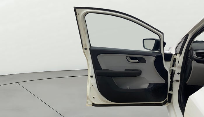 2020 Tata ALTROZ XZ DIESEL, Diesel, Manual, 41,845 km, LHS Front Door