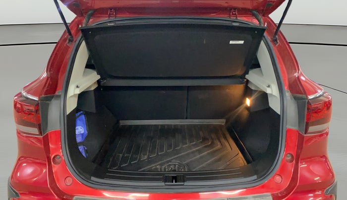 2022 MG ASTOR SHARP 1.5 MT, Petrol, Manual, 23,147 km, Boot Open Zoomed View