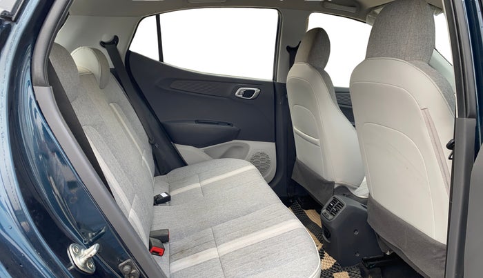 2022 Hyundai GRAND I10 NIOS SPORTZ AMT 1.2 KAPPA VTVT, Petrol, Automatic, 32,948 km, Right Side Rear Door Cabin