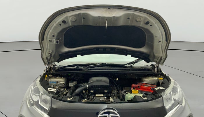 2021 Tata NEXON XMA SUNROOF PETROL, Petrol, Automatic, 33,081 km, Open Bonet