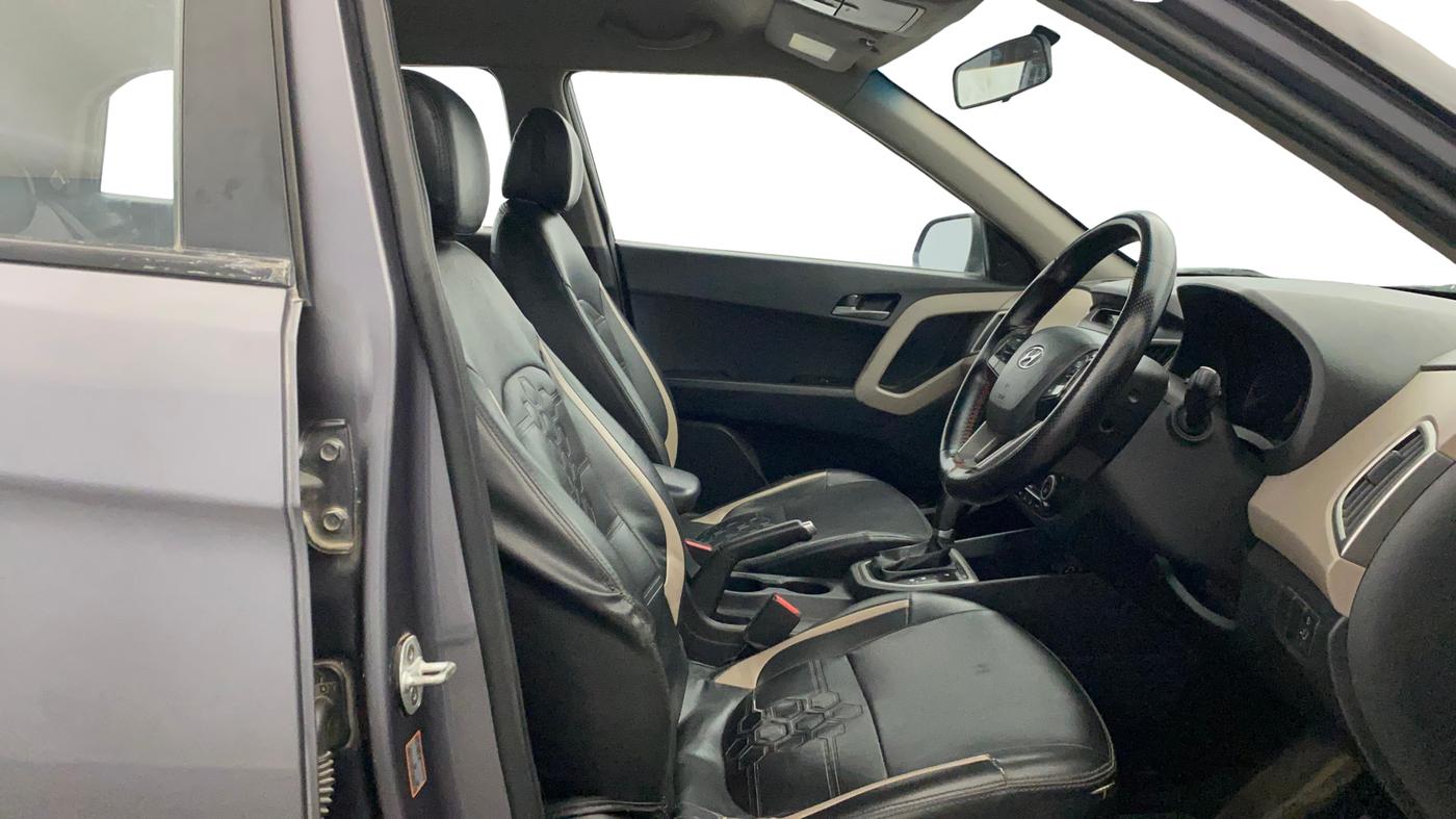 2016 Hyundai Creta SX PLUS AT 1.6 DIESEL, Diesel, Automatic, 98,153 km, Right Side Front Door Cabin