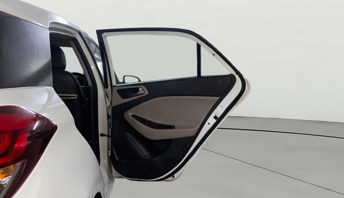 2014 Hyundai Elite i20 ASTA 1.2, Petrol, Manual, 1,07,721 km, RHS Rear Door