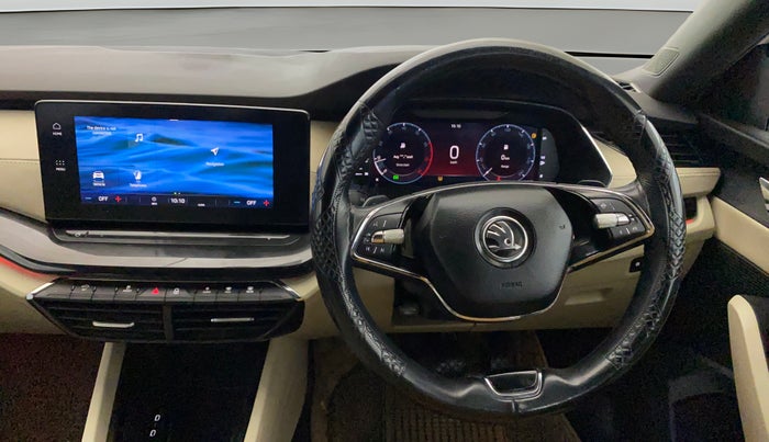 2022 Skoda Octavia STYLE 2.0, Petrol, Automatic, 47,591 km, Steering Wheel Close Up