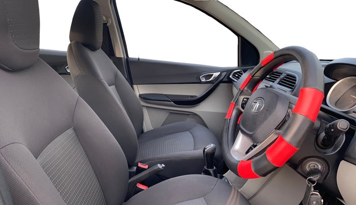 2016 Tata Tiago XZ PETROL, Petrol, Manual, 65,373 km, Right Side Front Door Cabin