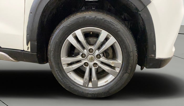 2017 Maruti Vitara Brezza ZDI, Diesel, Manual, 80,118 km, Right Front Wheel