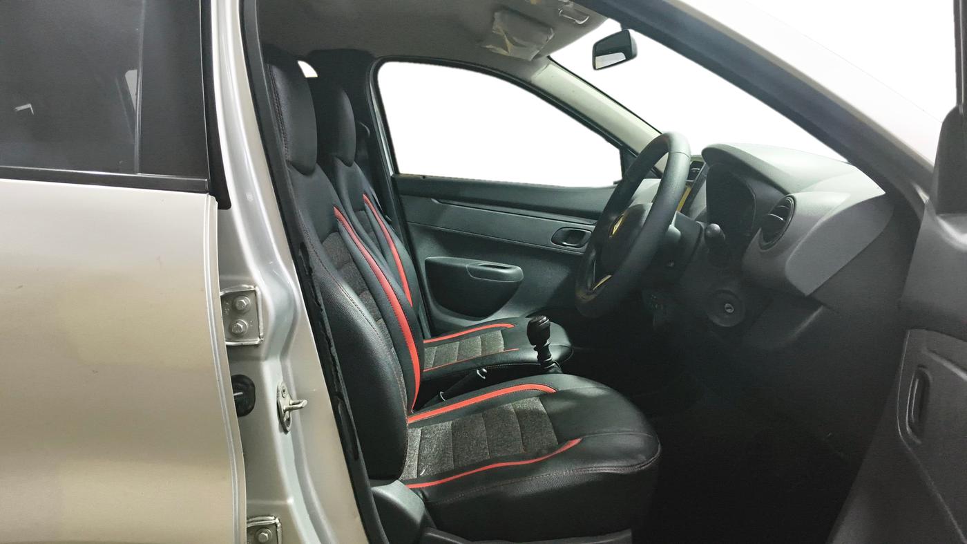 2016 Renault Kwid RXT 1.0, Petrol, Manual, 40,845 km, Right Side Front Door Cabin