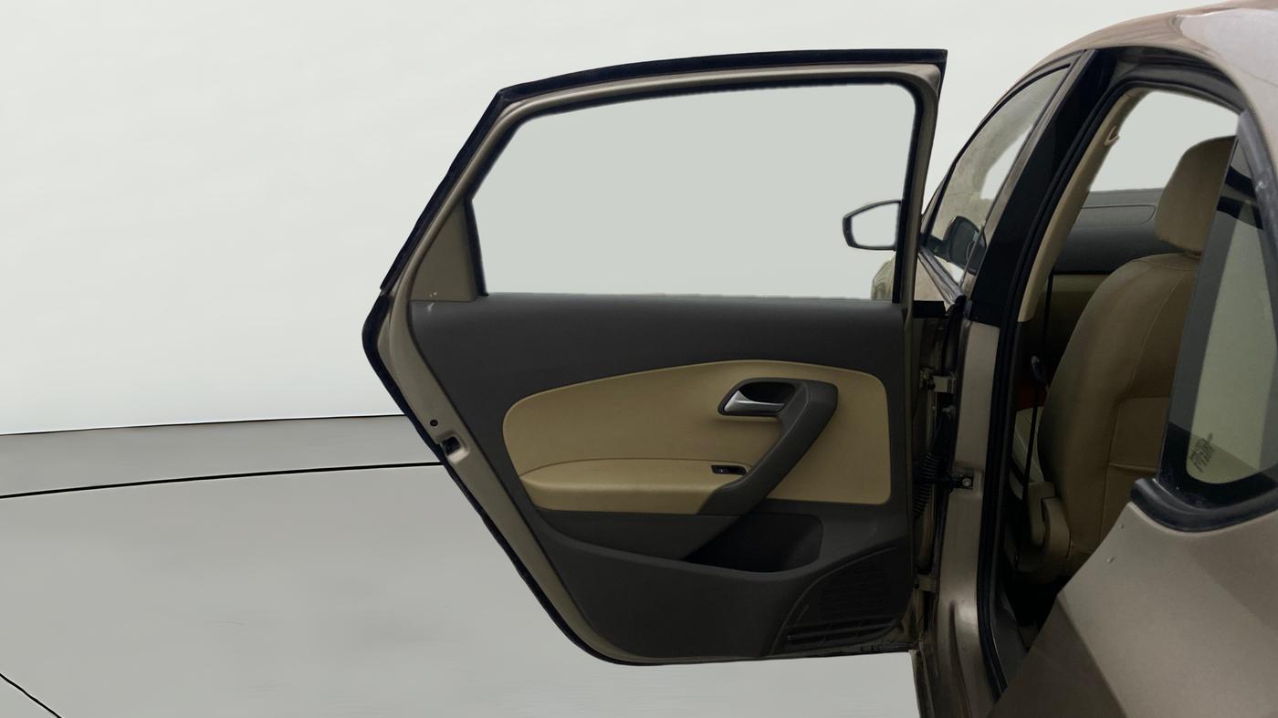 2016 Volkswagen Vento HIGHLINE PETROL AT, Petrol, Automatic, 49,229 km, LHS Rear Door
