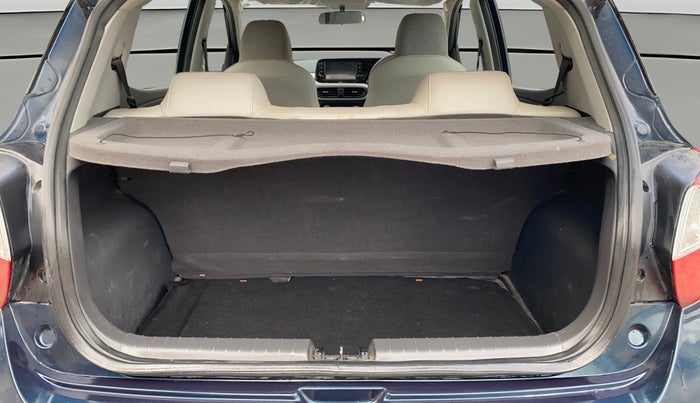 2022 Hyundai GRAND I10 NIOS SPORTZ AMT 1.2 KAPPA VTVT, Petrol, Automatic, 32,948 km, Boot Open Zoomed View