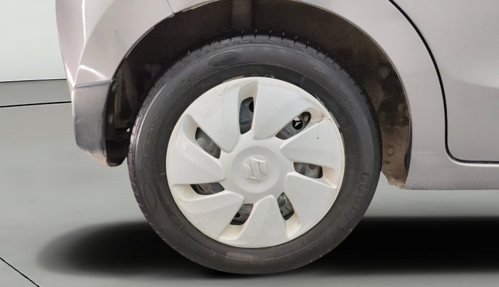 2015 Maruti Celerio VXI, CNG, Manual, 68,757 km, Right Rear Wheel