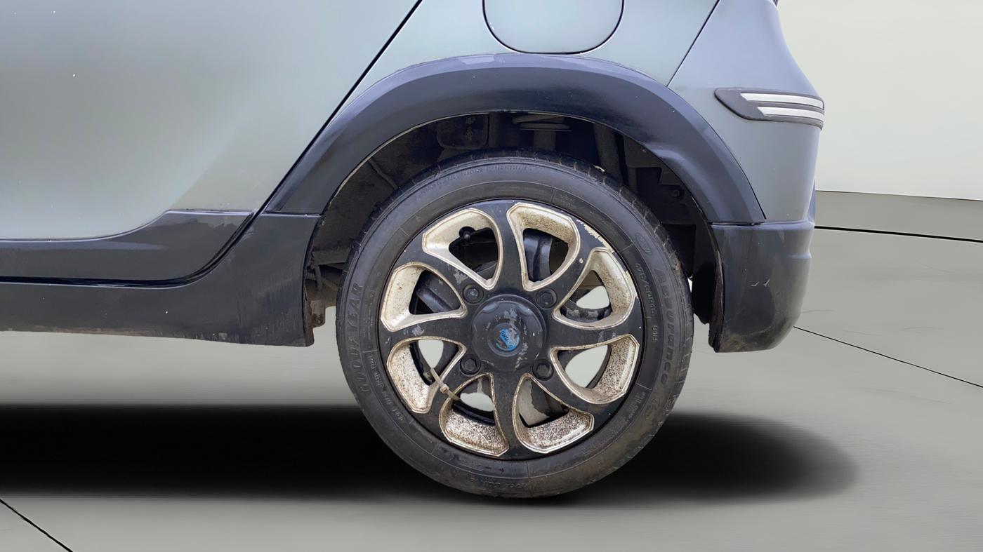 2021 Tata TIAGO NRG XZ MT, CNG, Manual, 45,857 km, Left Rear Wheel