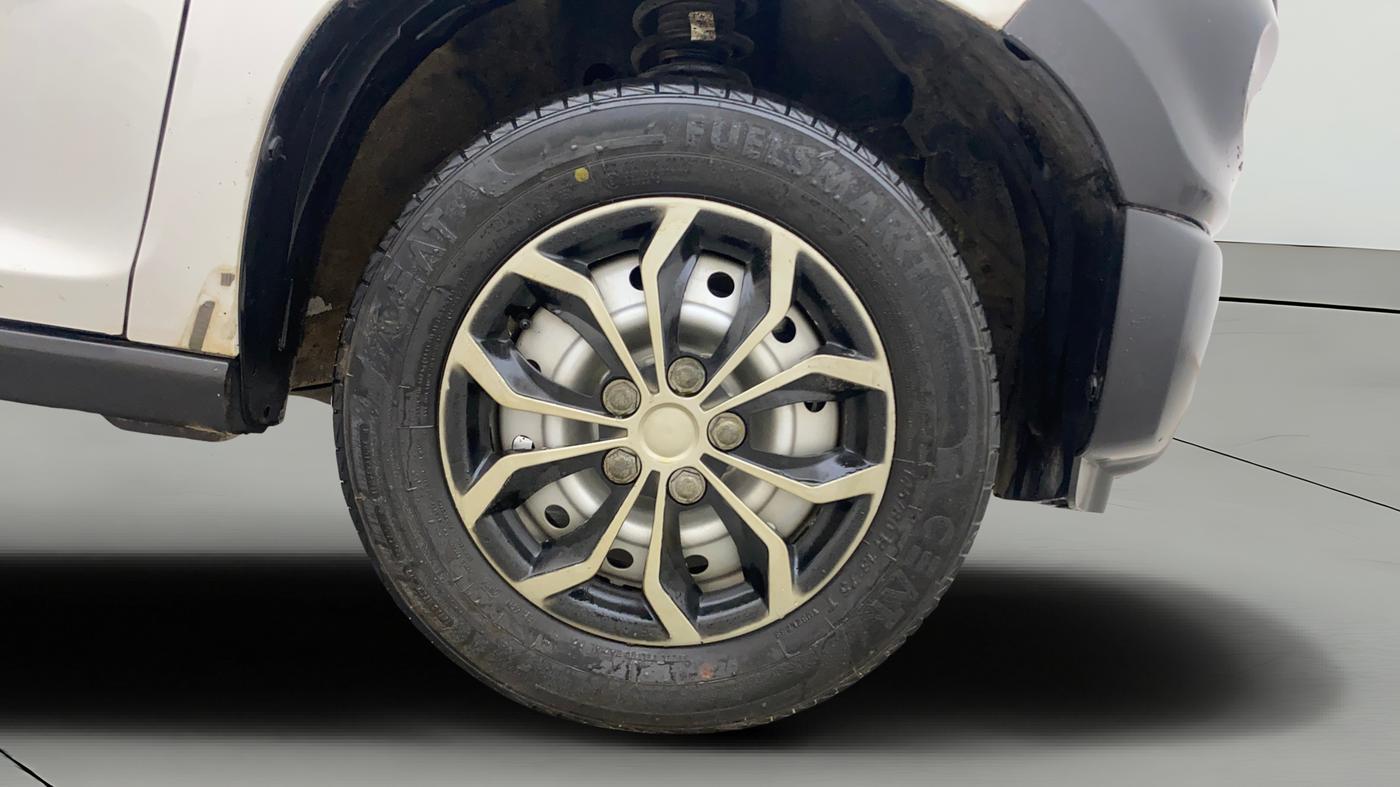 2024 Maruti S PRESSO LXI S-CNG, CNG, Manual, 23,164 km, Right Front Wheel