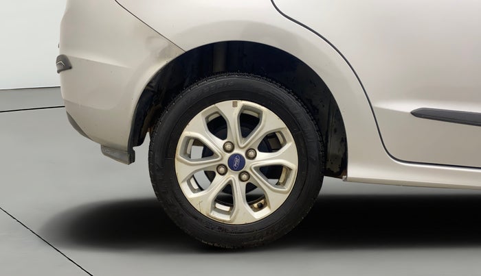 2016 Ford Figo Aspire TITANIUM 1.2 PETROL, Petrol, Manual, 80,896 km, Right Rear Wheel