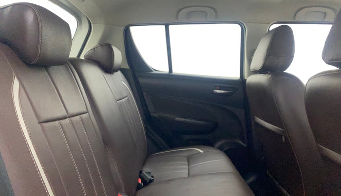 2015 Maruti Swift VXI, Petrol, Manual, 17,787 km, Right Side Rear Door Cabin