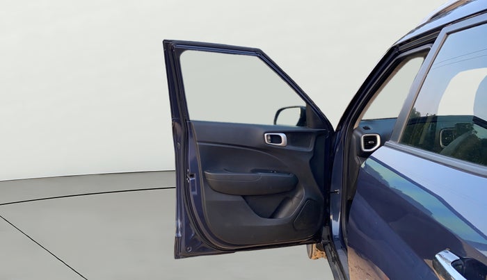 2020 Hyundai VENUE SX 1.0 TURBO, Petrol, Manual, 48,521 km, LHS Front Door