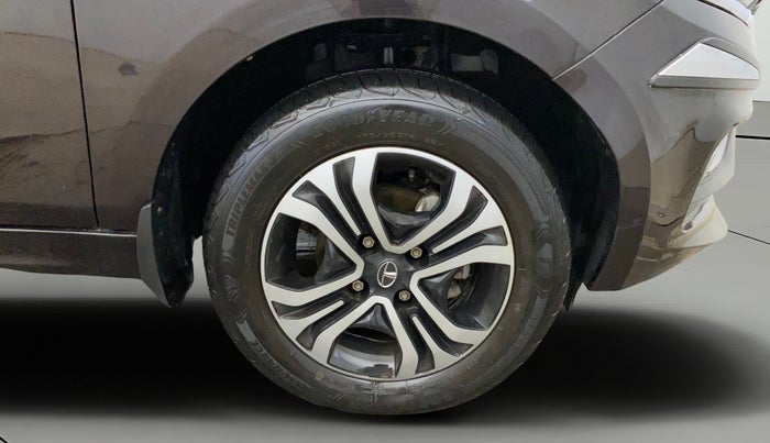 2022 Tata Tiago XZ PLUS CNG, CNG, Manual, 7,074 km, Right Front Wheel