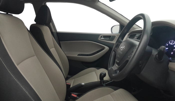 2015 Hyundai Elite i20 SPORTZ 1.2 (O), Petrol, Manual, 45,599 km, Right Side Front Door Cabin