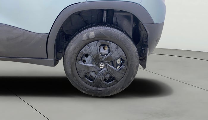 2022 Tata PUNCH ADVENTURE AMT, Petrol, Automatic, 70,590 km, Left Rear Wheel