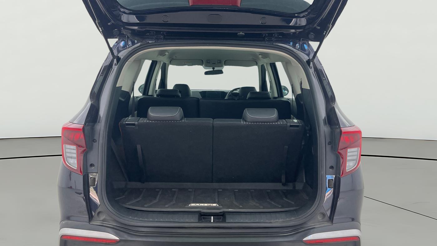 2024 KIA CARENS Prestige (O) 1.5 Petrol 7 STR, Petrol, Manual, 25,890 km, Boot Open Zoomed View