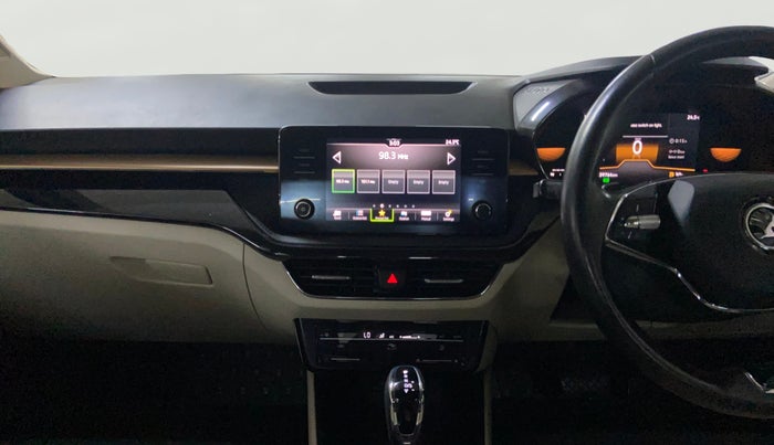 2022 Skoda SLAVIA STYLE 1.0L TSI AT, Petrol, Automatic, 39,763 km, Air Conditioner