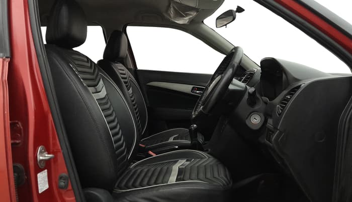2018 Maruti Vitara Brezza ZDI, Diesel, Manual, 93,901 km, Right Side Front Door Cabin