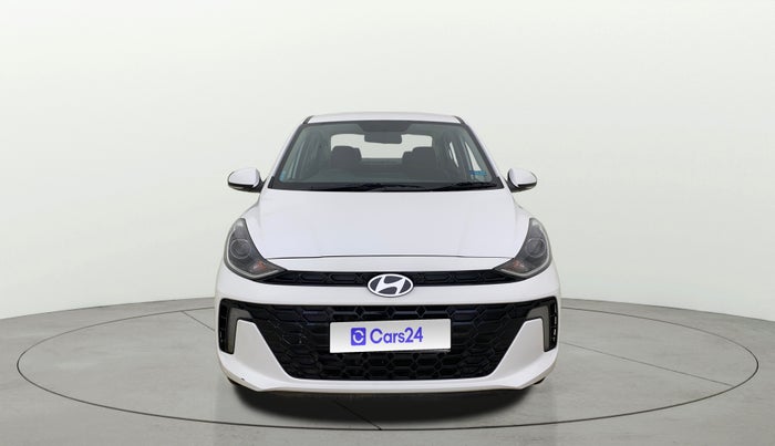 2024 Hyundai AURA SX 1.2 (O), Petrol, Manual, 9,239 km, Front