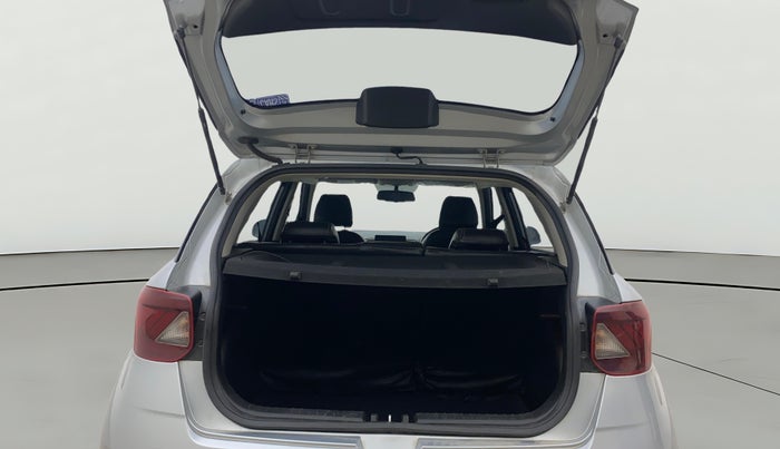 2019 Hyundai VENUE SX 1.0 (O) TURBO, Petrol, Manual, 1,20,117 km, Boot Open Zoomed View