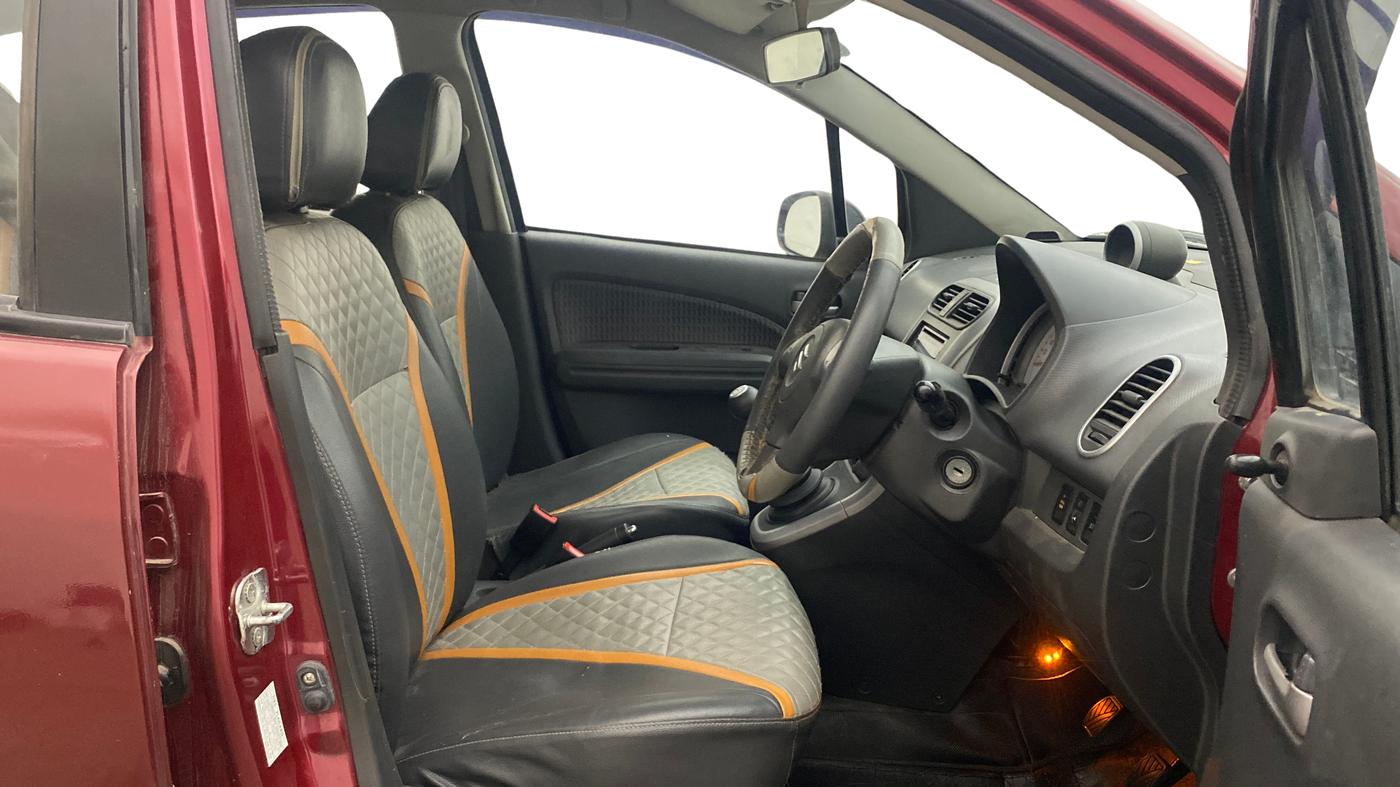 2015 Maruti Ritz VXI, Petrol, Manual, 1,00,554 km, Right Side Front Door Cabin
