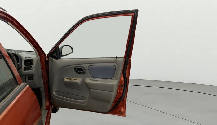 2014 Maruti Alto K10 VXI, Petrol, Manual, 15,526 km, RHS Front Door