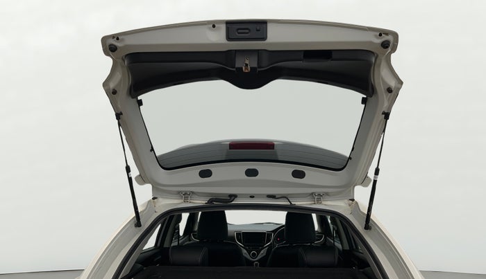 2018 Maruti Baleno ALPHA CVT PETROL 1.2, Petrol, Automatic, 25,622 km, Boot Door Open