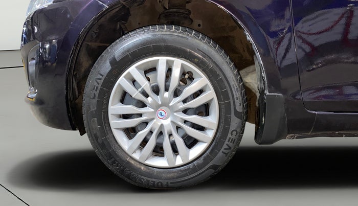 2017 Maruti Swift VXI, Petrol, Manual, 74,732 km, Left Front Wheel