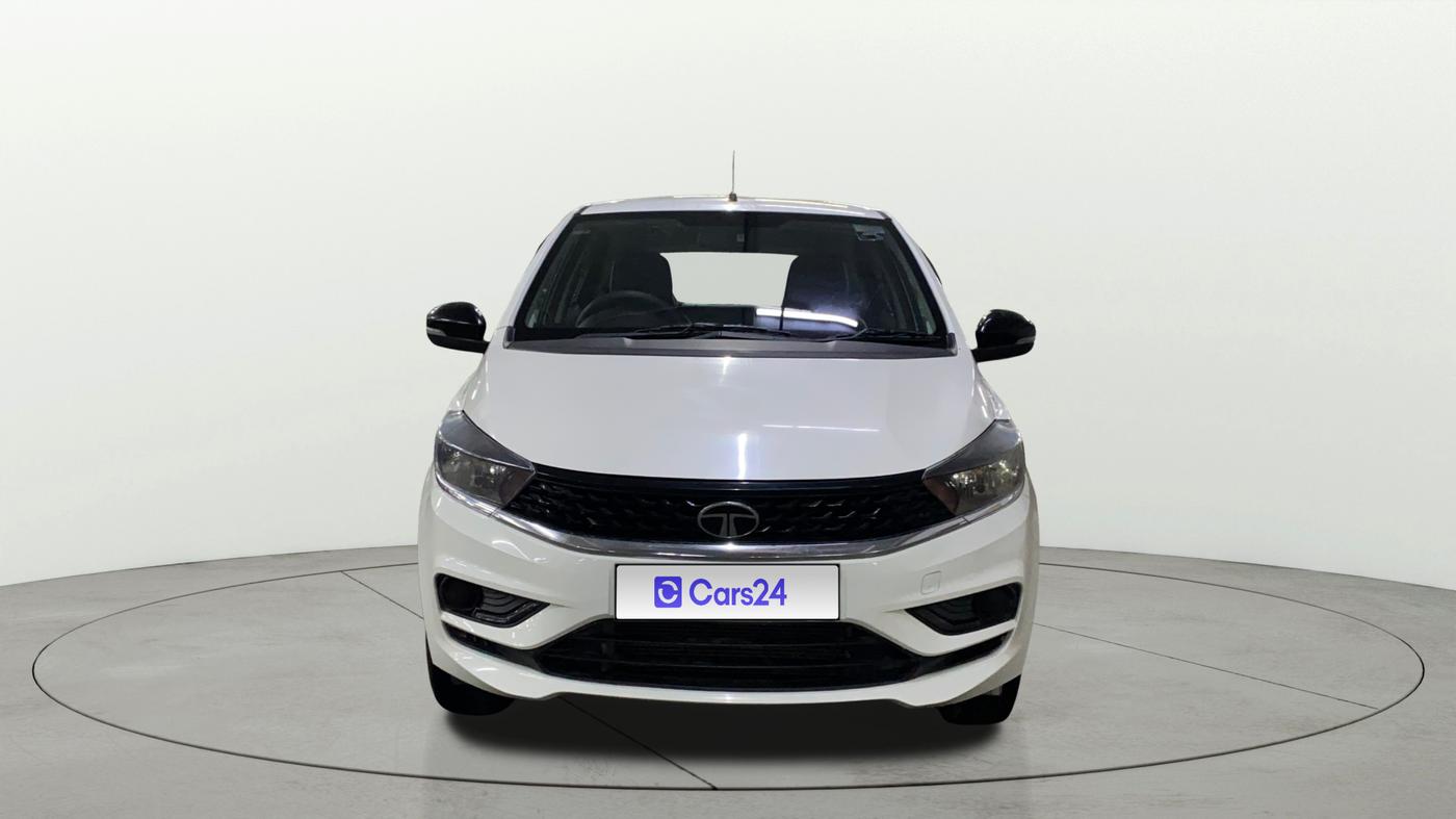 2024 Tata Tiago XTA PETROL, Petrol, Automatic, 10,806 km, Front