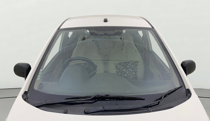 2014 Hyundai Eon ERA +, Petrol, Manual, 70,479 km, Front Windshield