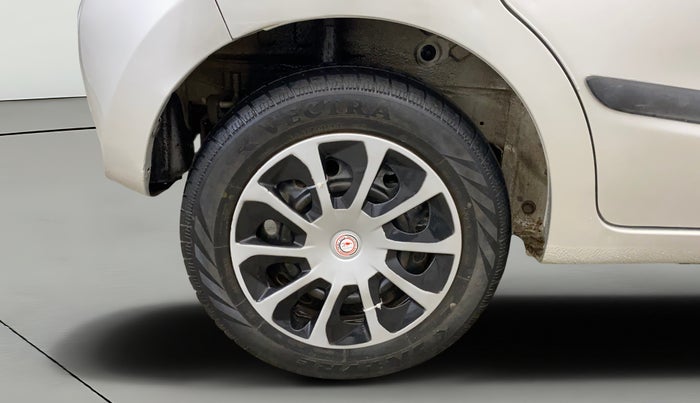 2019 Maruti Celerio VXI CNG, CNG, Manual, 31,583 km, Right Rear Wheel