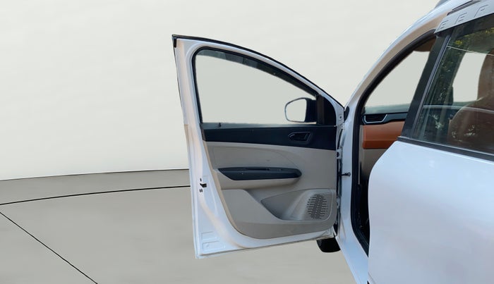 2021 Renault TRIBER RXT, Petrol, Manual, 50,726 km, LHS Front Door