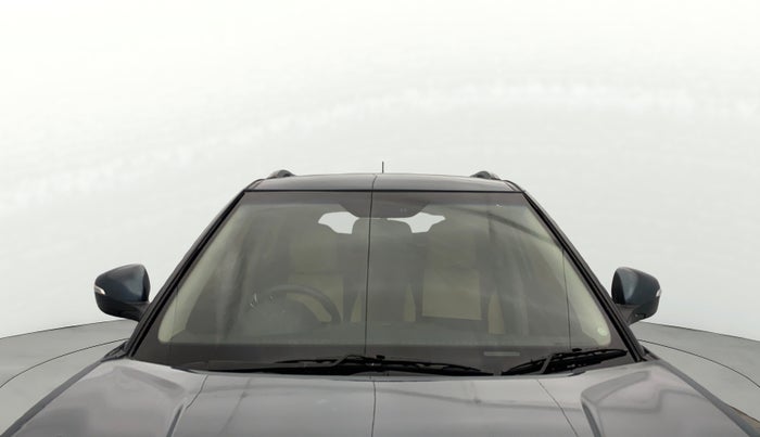 2019 Mahindra XUV300 W8 1.5 DIESEL, Diesel, Manual, 84,079 km, Front Windshield
