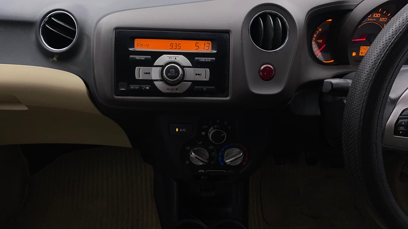 2013 Honda Brio S MT, Petrol, Manual, 42,158 km, Air Conditioner