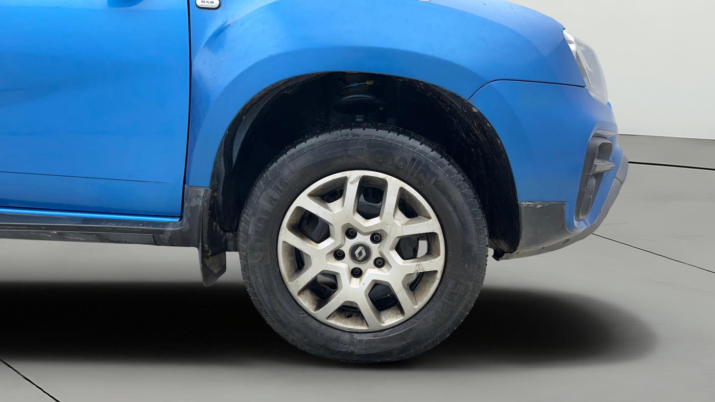 2019 Renault Duster RXS PETROL, Petrol, Manual, 66,234 km, Right Front Wheel