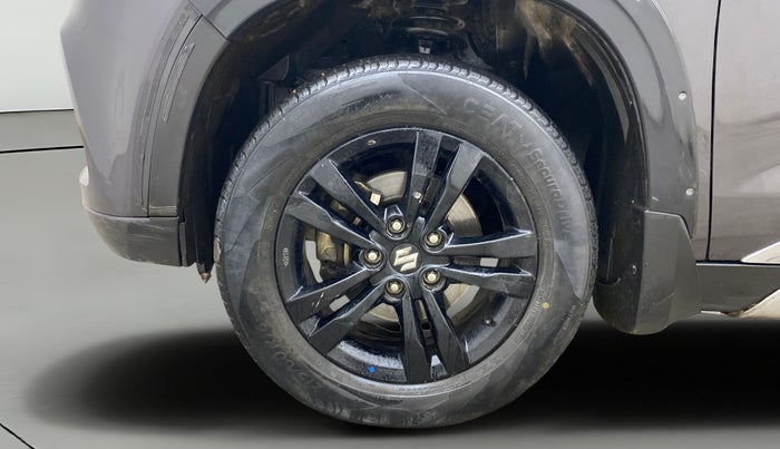 2018 Maruti Vitara Brezza ZDI AMT, Diesel, Automatic, 99,300 km, Left Front Wheel