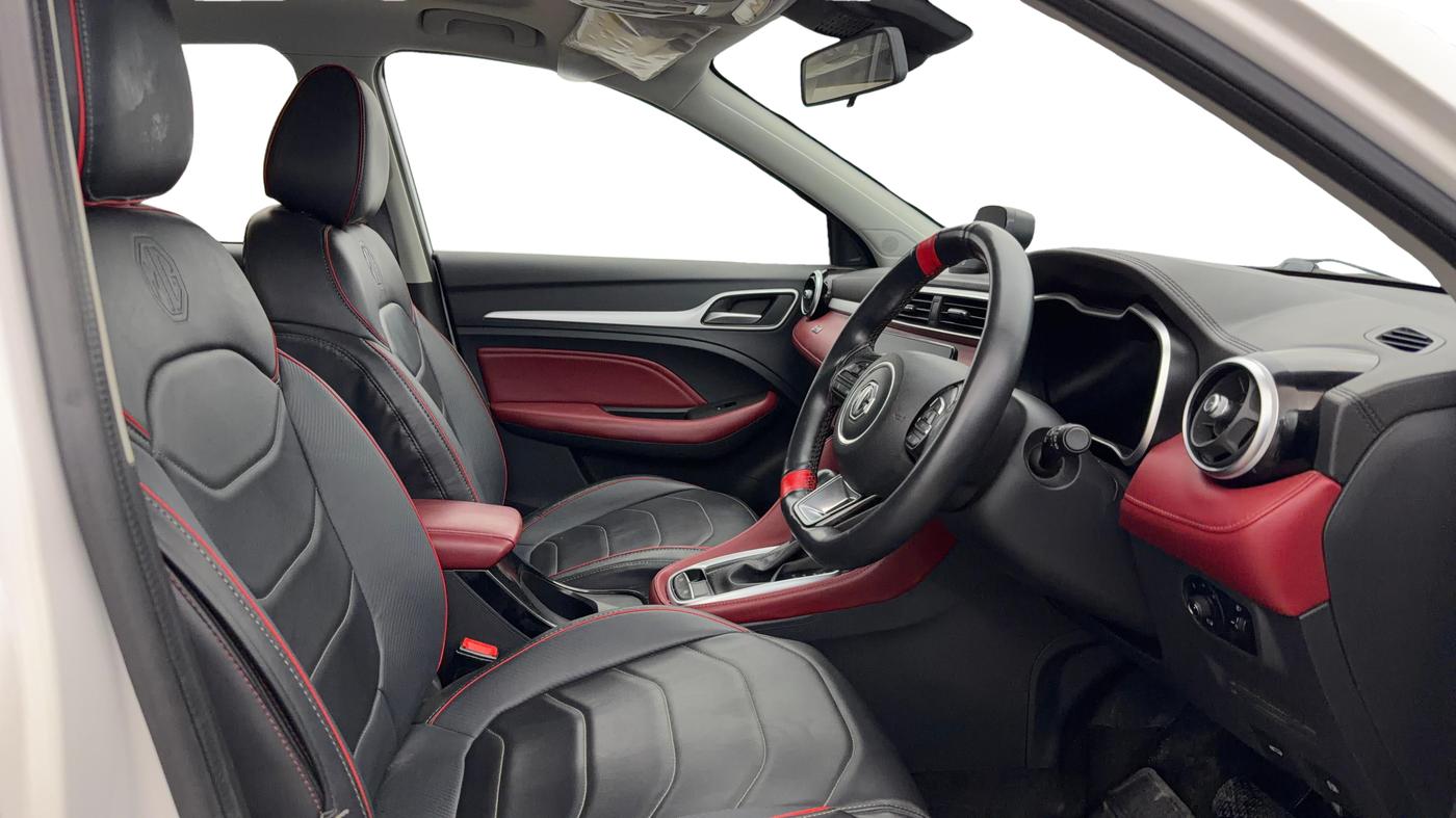 2024 MG ASTOR SAVVY 1.3 TURBO AT S RED, Petrol, Automatic, 79,139 km, Right Side Front Door Cabin