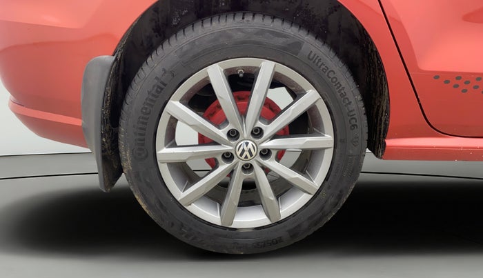 2019 Volkswagen Ameo HIGHLINE PLUS 1.5L AT 16 ALLOY, Diesel, Automatic, 1,11,009 km, Right Rear Wheel