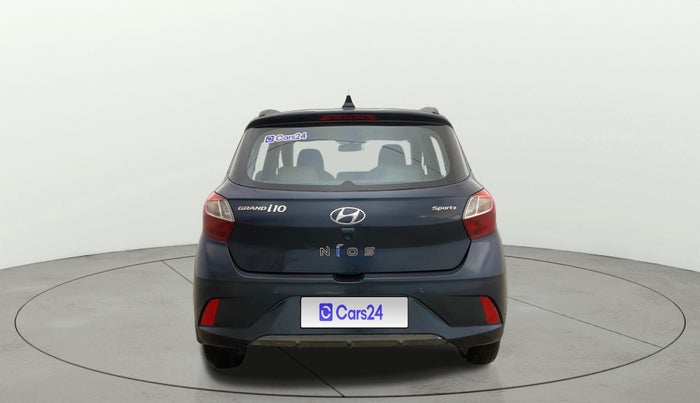 2022 Hyundai GRAND I10 NIOS SPORTZ AMT 1.2 KAPPA VTVT, Petrol, Automatic, 32,622 km, Back/Rear