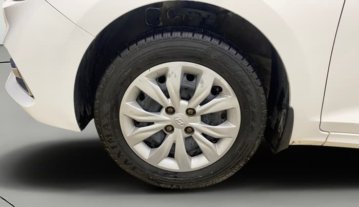 2018 Hyundai Verna 1.4 EX PETROL, Petrol, Manual, 88,345 km, Left Front Wheel