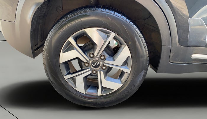 2020 KIA SONET HTX PLUS 1.0 IMT, Petrol, Manual, 1,32,902 km, Right Rear Wheel
